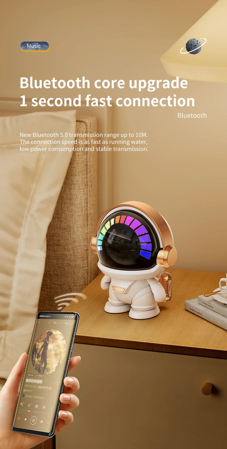 New Wireless Bluetooth Astronaut Speaker - TWS Couple Cute Space Robot Subwoofer, Outdoor Gift 