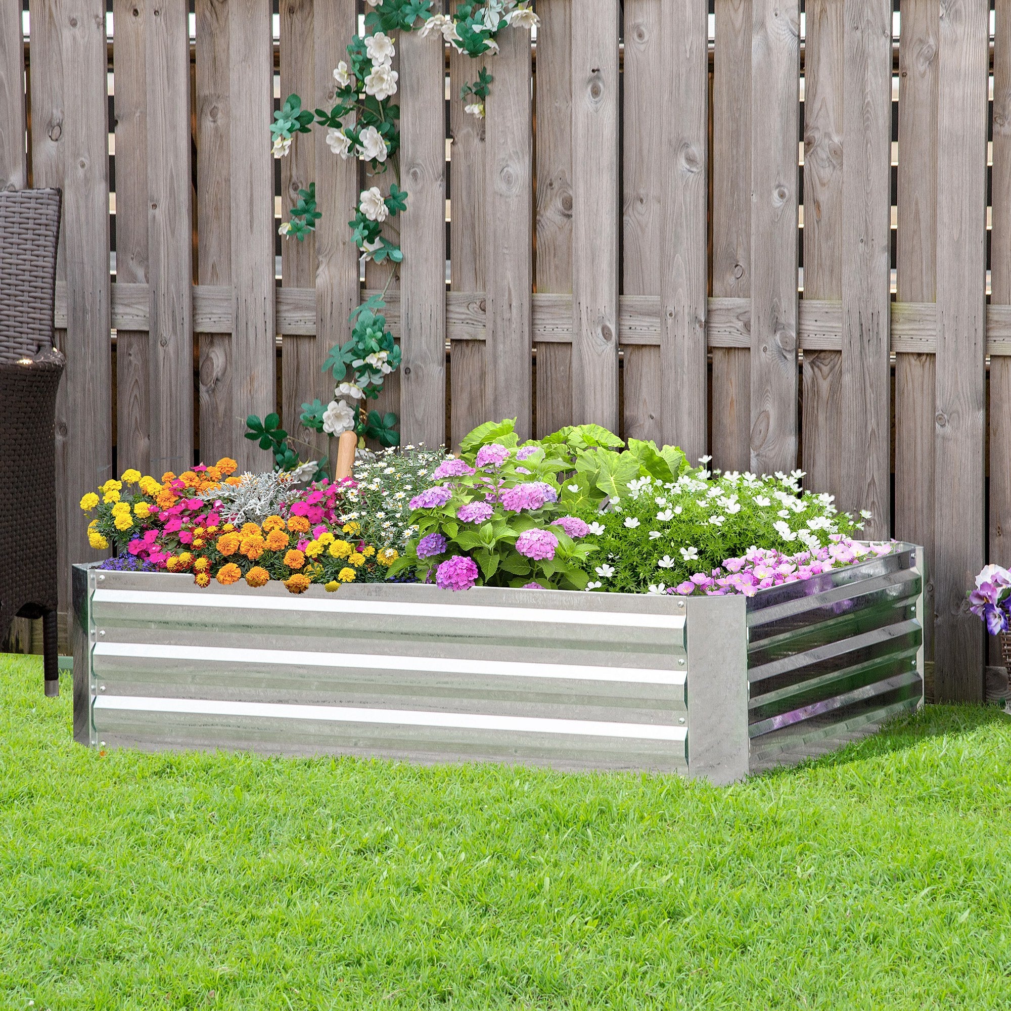 Outsunny Galvanized Raised Garden Bed, 4' x 3' x 1' Outdoor Metal Planter Box, Raised Bed for Growing Flowers and Herbs 