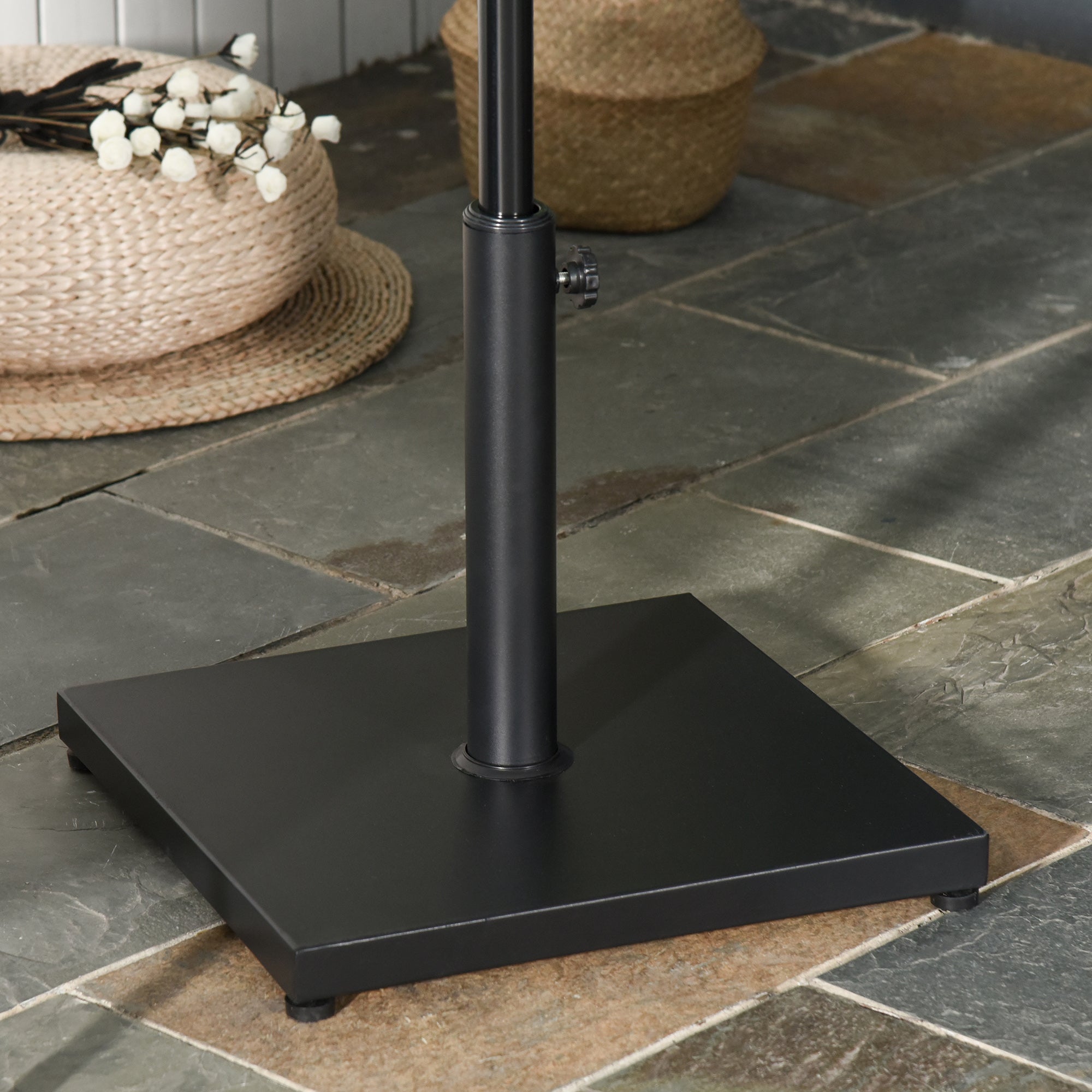 Outsunny Steel Parasol Base: Φ30/35/38MM 40lbs Adjustable Knob Umbrella Stand for Outdoor Patio Garden, Black 