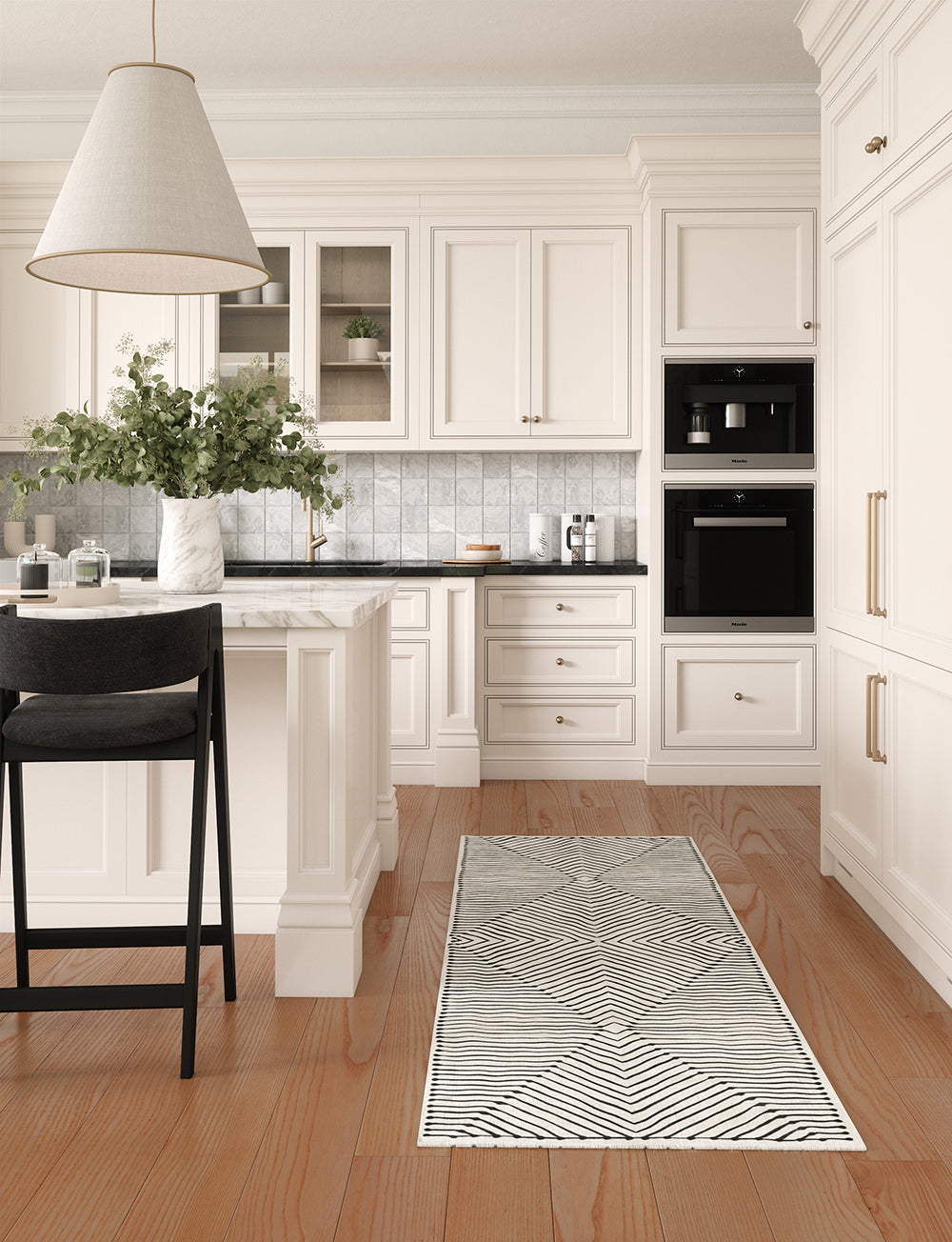 Calator Black & Ivory Rug 