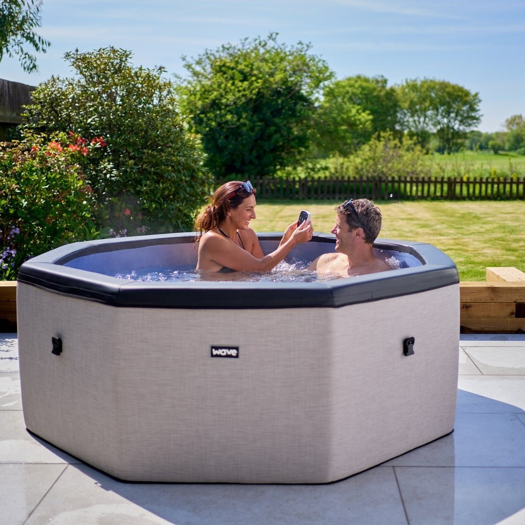 Como | 6-Person Eco Foam Hot Tub | Octagon | Built-In Integrated Heater 