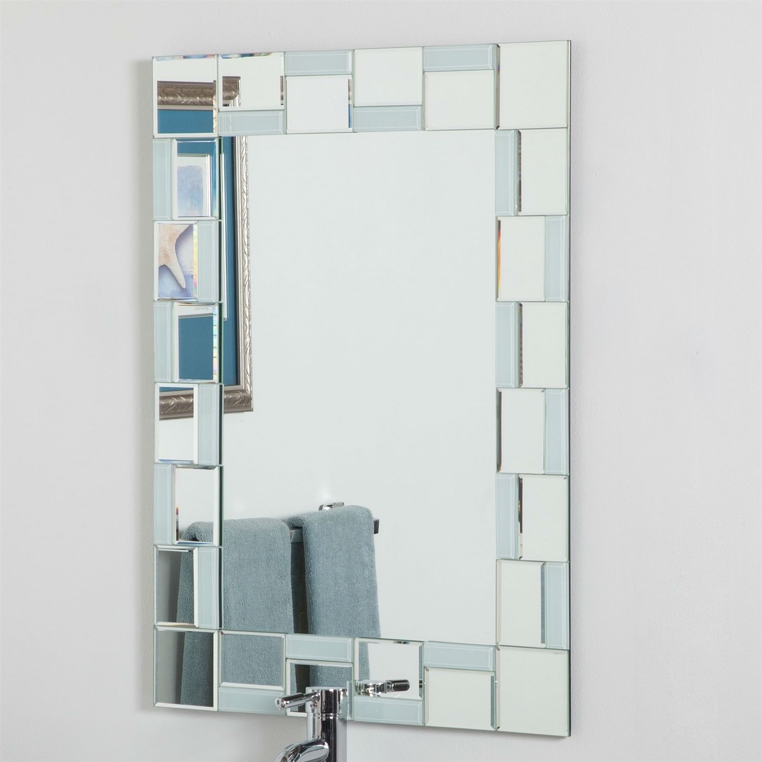 Modern 31.5 x 23.6 inch Rectangle Bathroom Mirror with Unique Border - Free Shipping