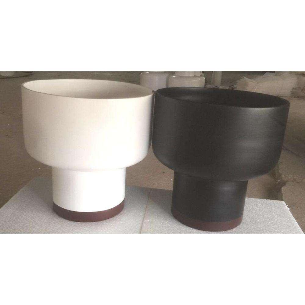 Elle - Black Bamboo Mid-Century Mushroom Planter 