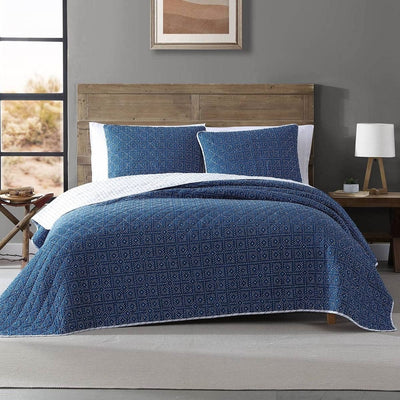 Full Queen Blue White Dots and Stripes 100-Percent Cotton Reversible Quilt Set - Free Shipping 