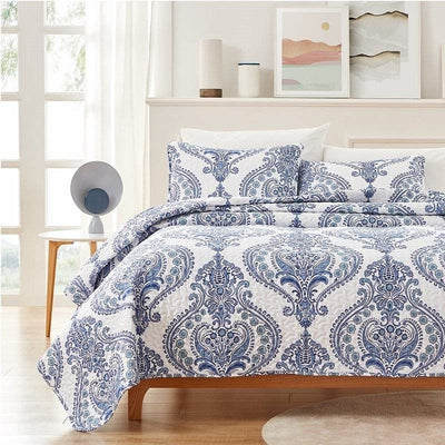 Full/Queen Size Soft Microfiber Reversible Blue/White Baroque Design Quilt Set - Free Shipping 