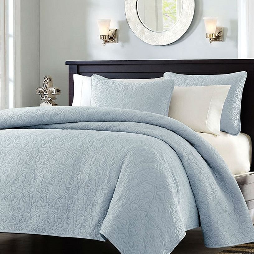 Full / Queen size Quilted Bedspread Coverlet with 2 Shams in Light Blue - Free Shipping 