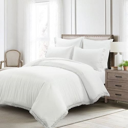 Full/Queen size White 5-Piece Lightweight Comforter Set with Lace Trim - Free Shipping 