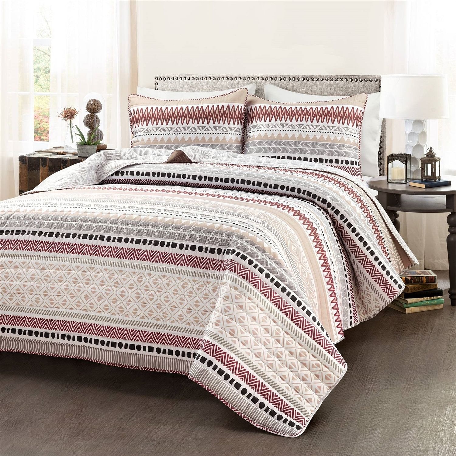 Full/Queen Lightweight Rustic Red Chevron Stripe Reversible 3 Piece Quilt Set - Free Shipping 