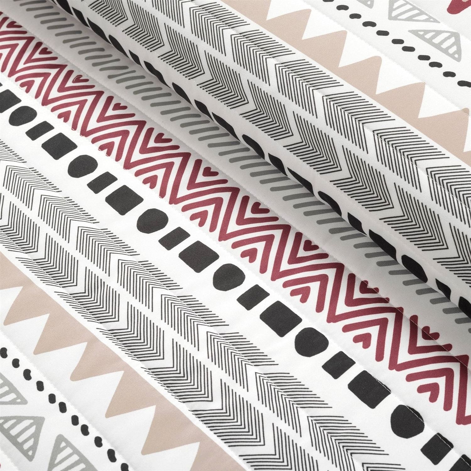 Full/Queen Lightweight Rustic Red Chevron Stripe Reversible 3 Piece Quilt Set - Free Shipping 