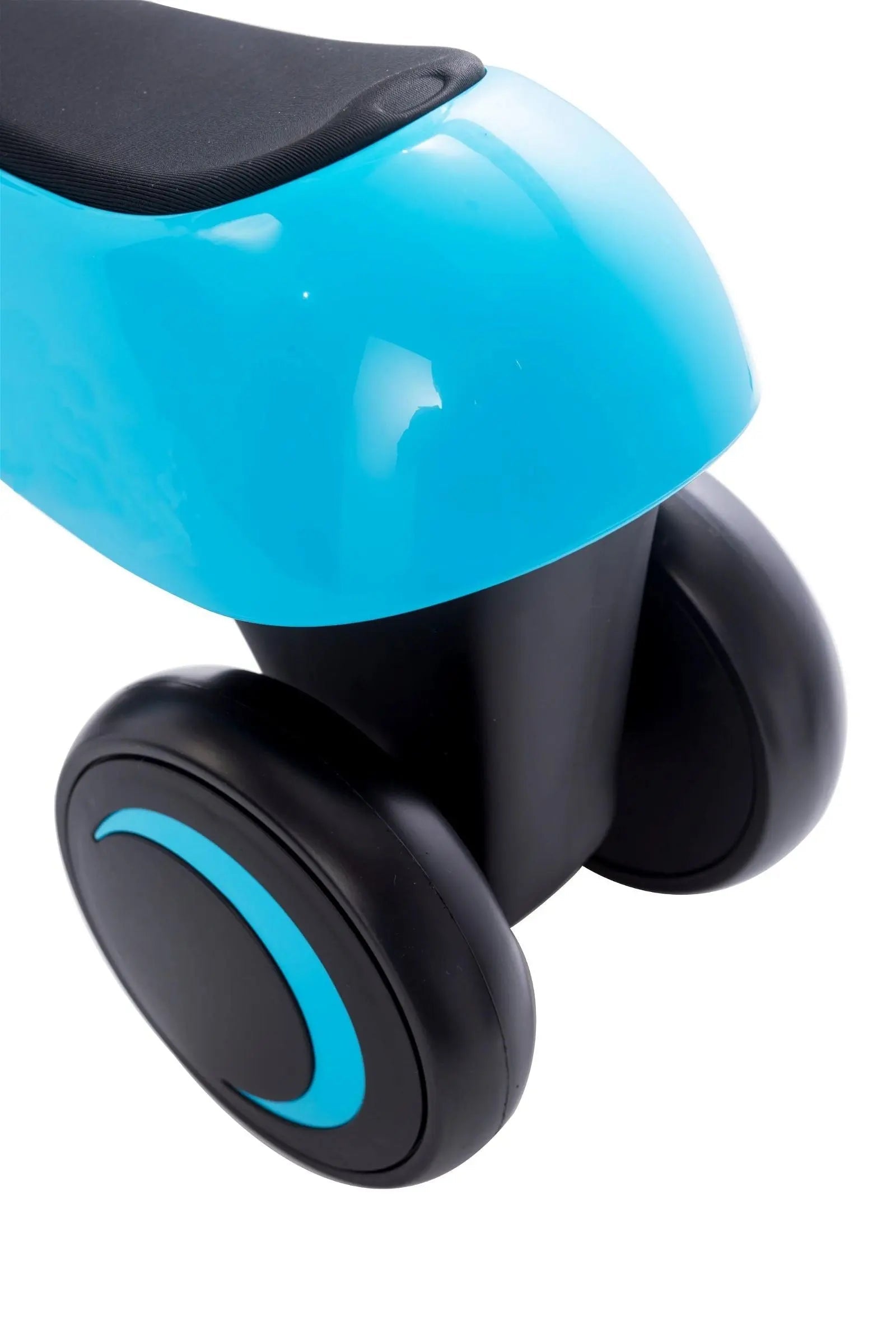 Freddo Toys 4 wheel Balance Bike 