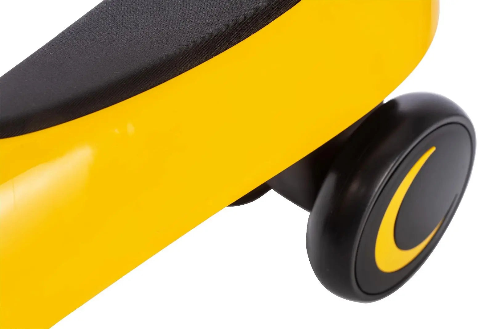 Freddo Toys 4 wheel Balance Bike 