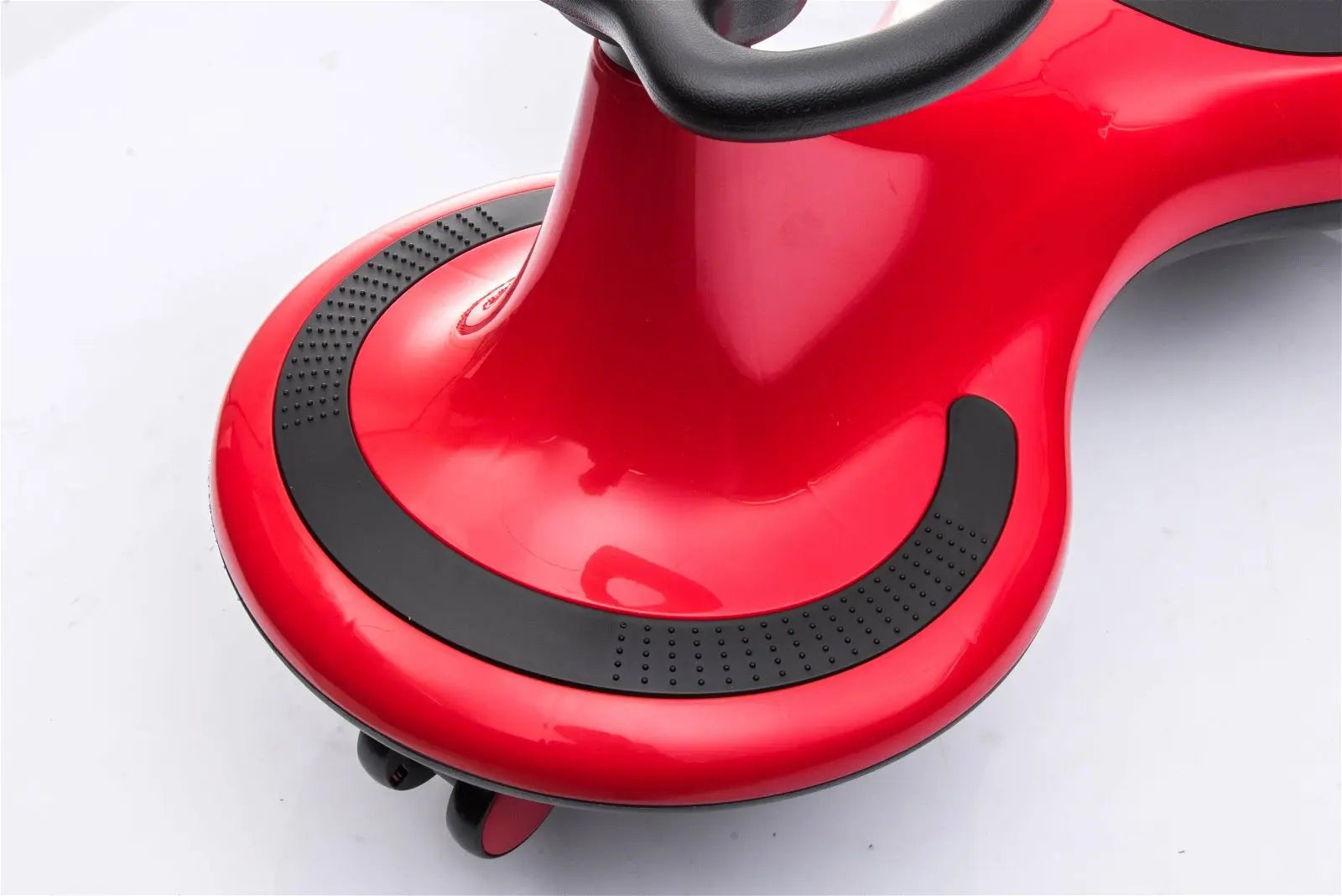 Freddo Toys Swing Car with Flashing Wheels 