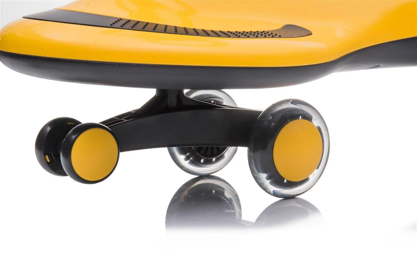 Freddo Toys Swing Car with Flashing Wheels 