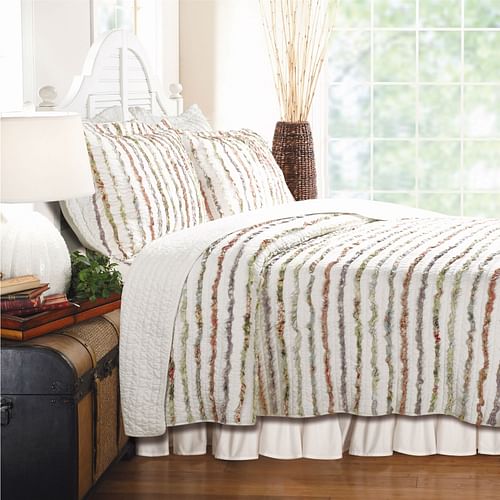 Twin size 100% Cotton Ruffle Stripes Quilt Set - Machine Washable - Free Shipping