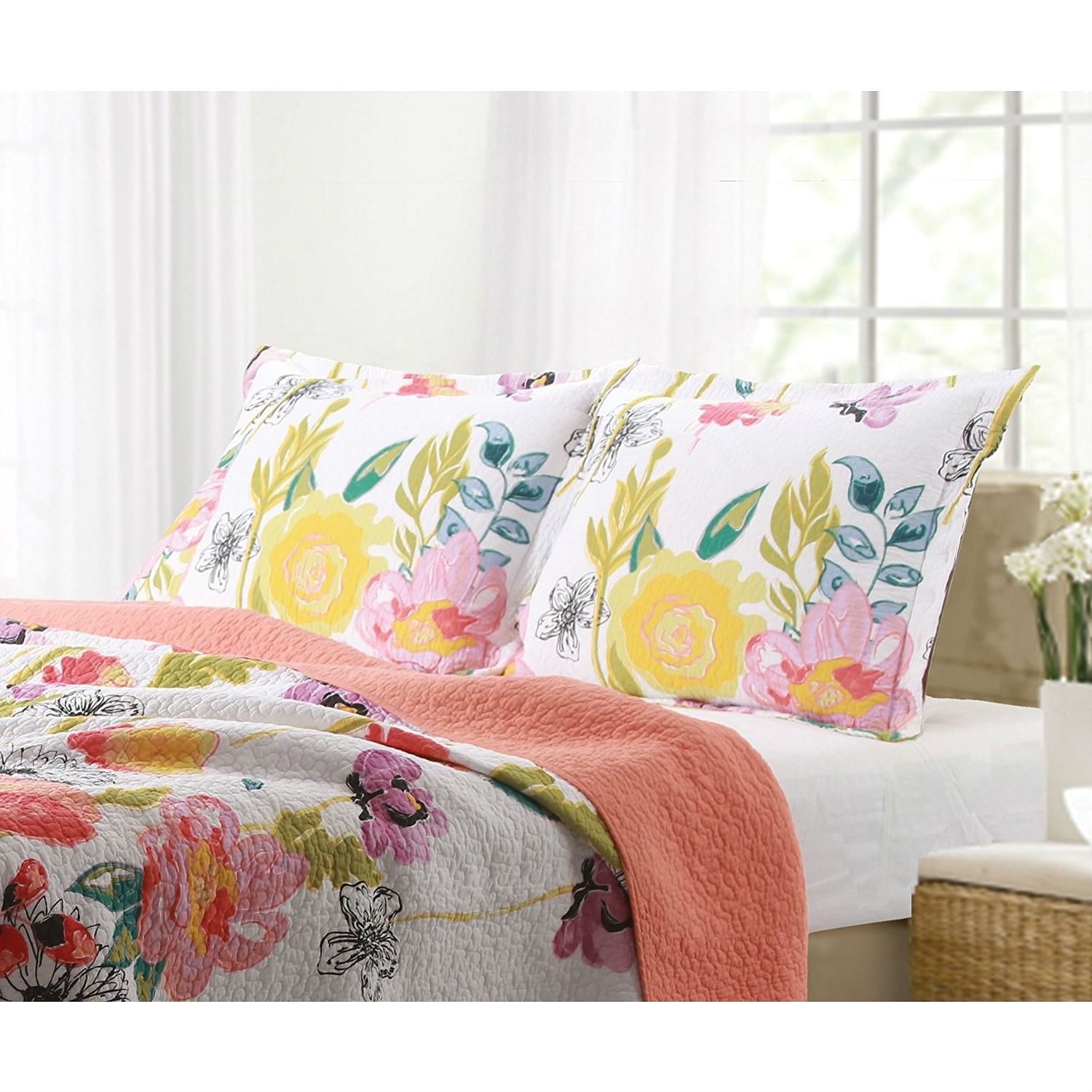 Full / Queen Cotton Quilt Set Multi-Color Floral Pattern - Free Shipping