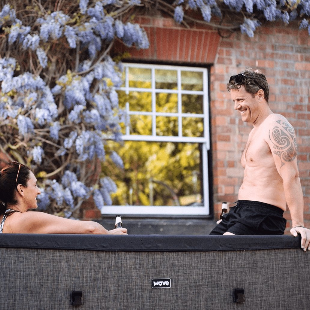 Tahoe | 4/6-Person Eco Foam Hot Tub | Round | Built-In Integrated Heater 