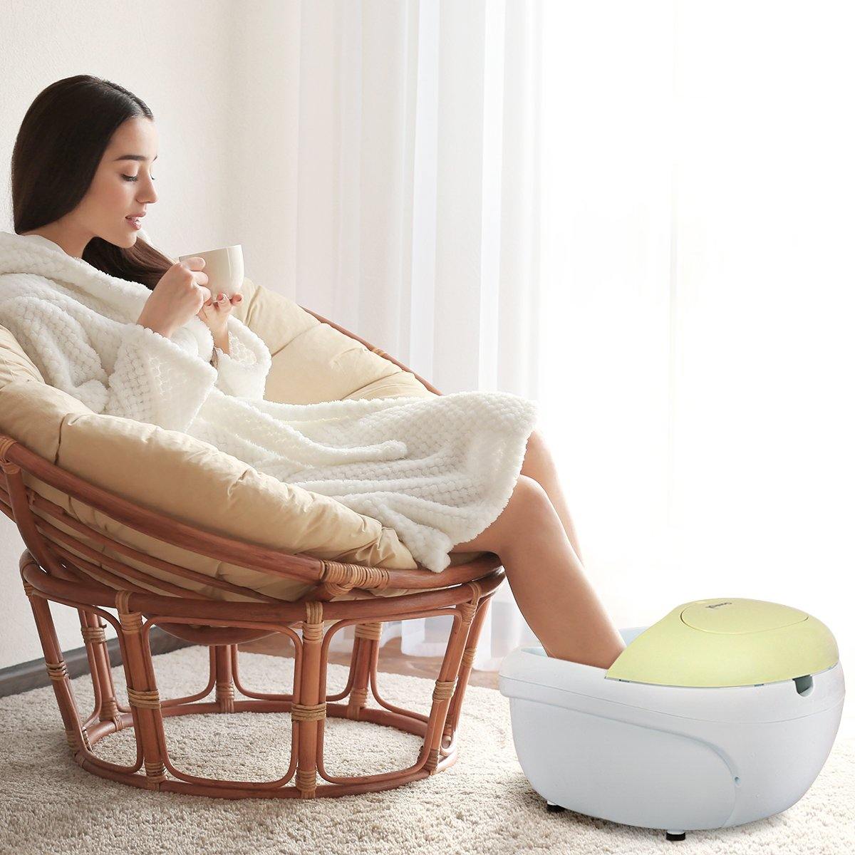 Giantex Foot Bath Massager Spa, Warm Heat Bubbles Electric Handheld Pedicure Feet Scrubber Removable Cover Vibration Massage (Green) 