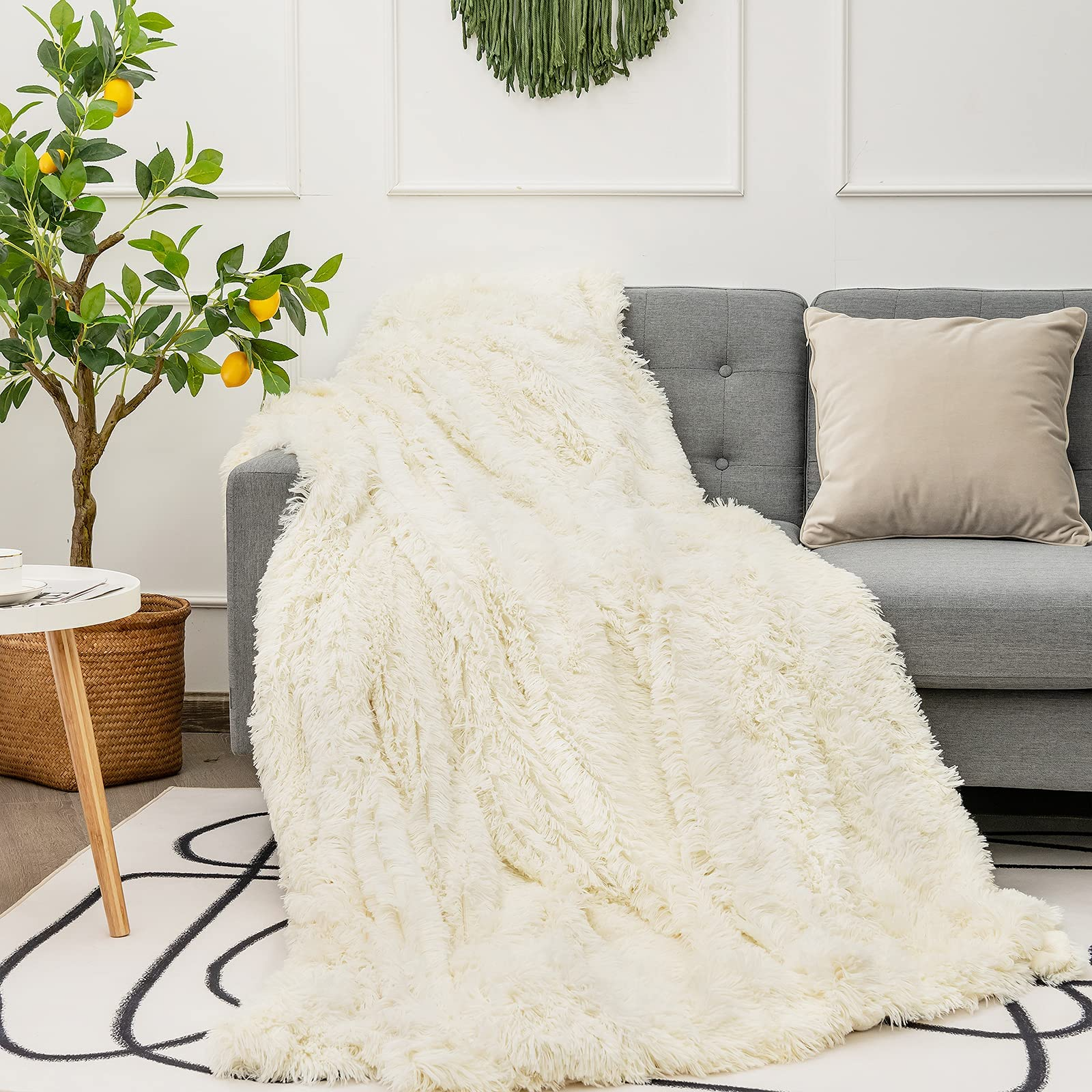 Giantex Reversible Soft Fur Blanket, Oversized Fluffy Throw Blanket 