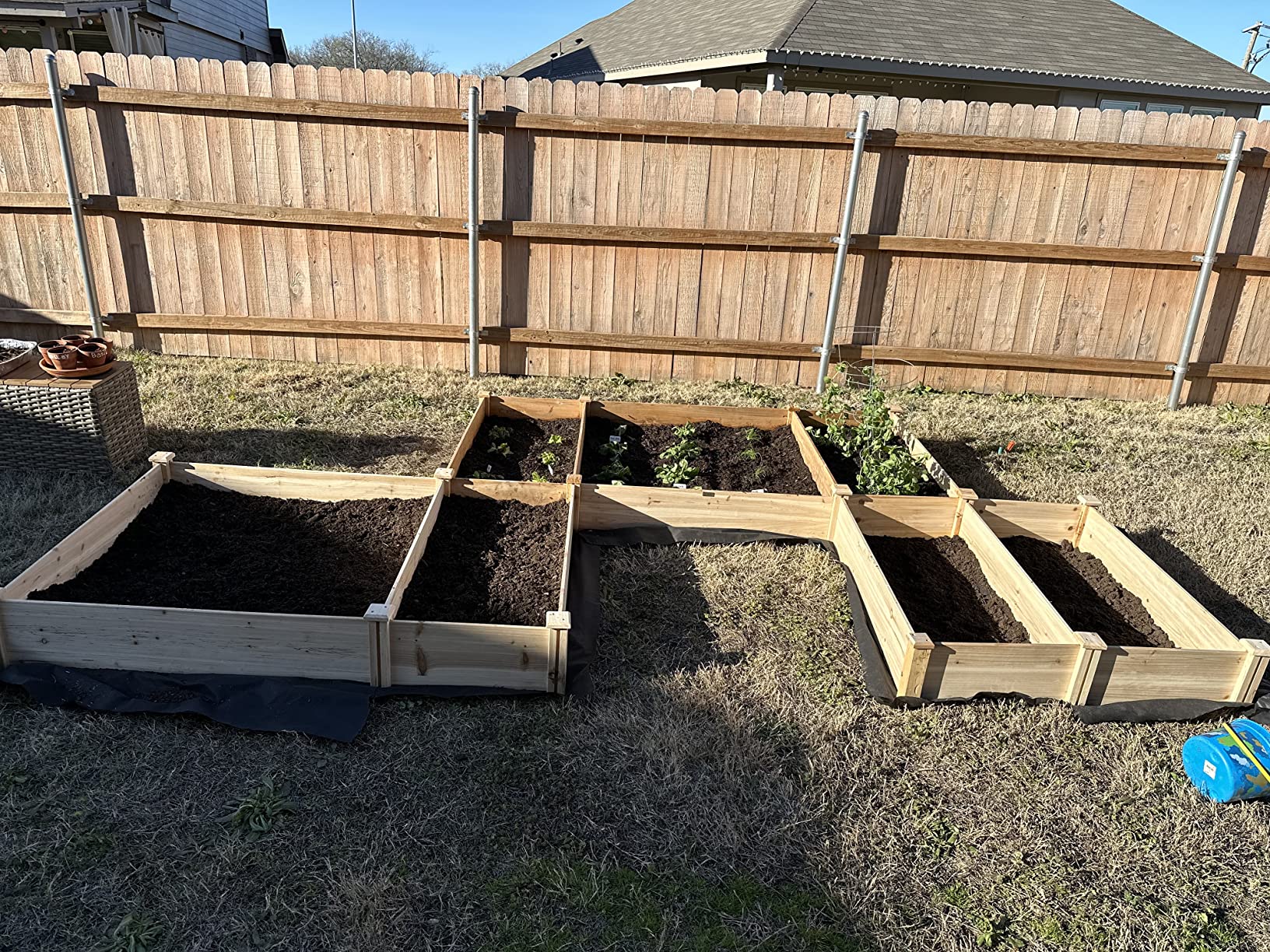 Giantex Raised Garden Bed, Wood Planter Box for Vegetables Flowers Fruit Herb, Easy Assembly (42.5" Lx34.5 Wx14.5 H) 
