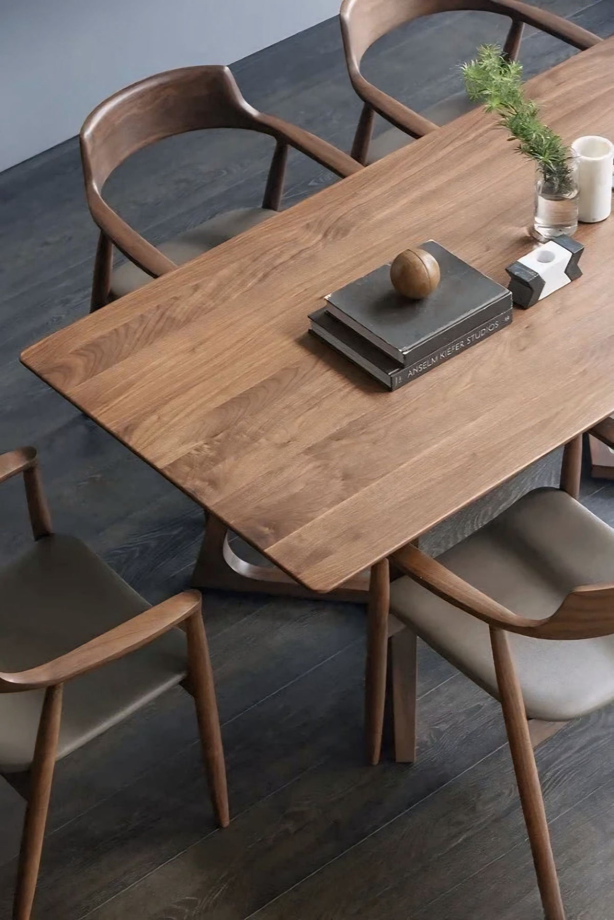 Shoko Dining table