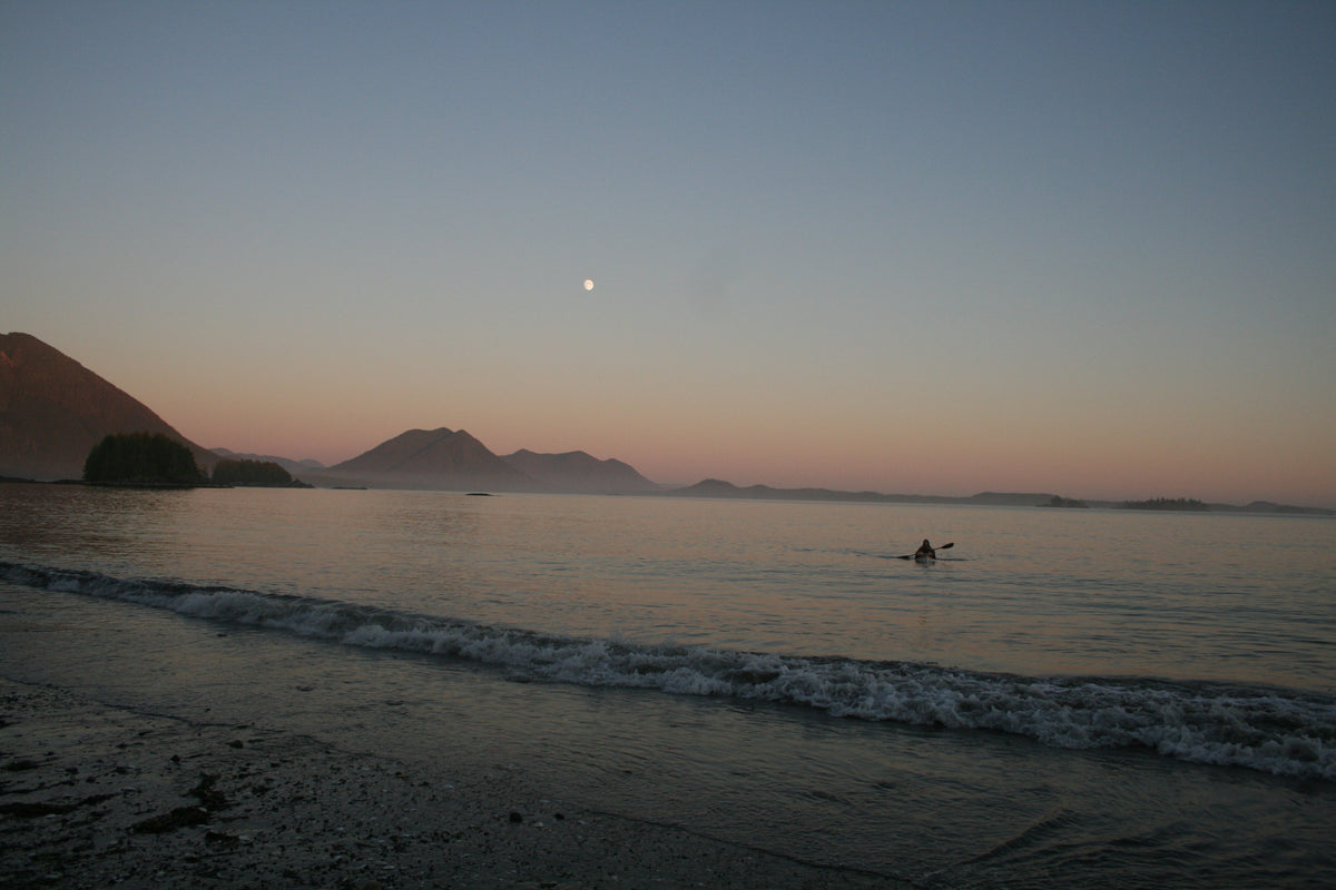 207 North Clayoquot Sound Kayaking and Boating Map 