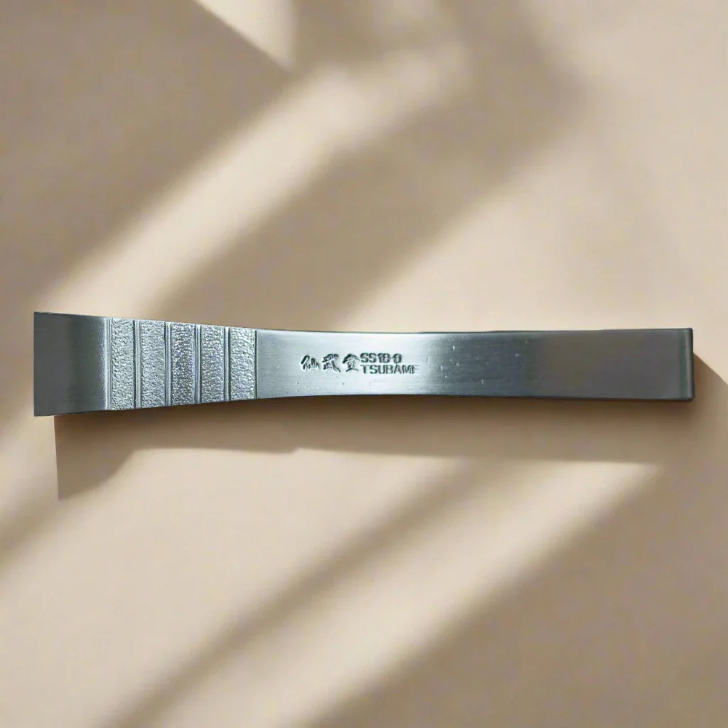 Tsunami  - Fish Bone Tweezer (Square) - Made in Japan 