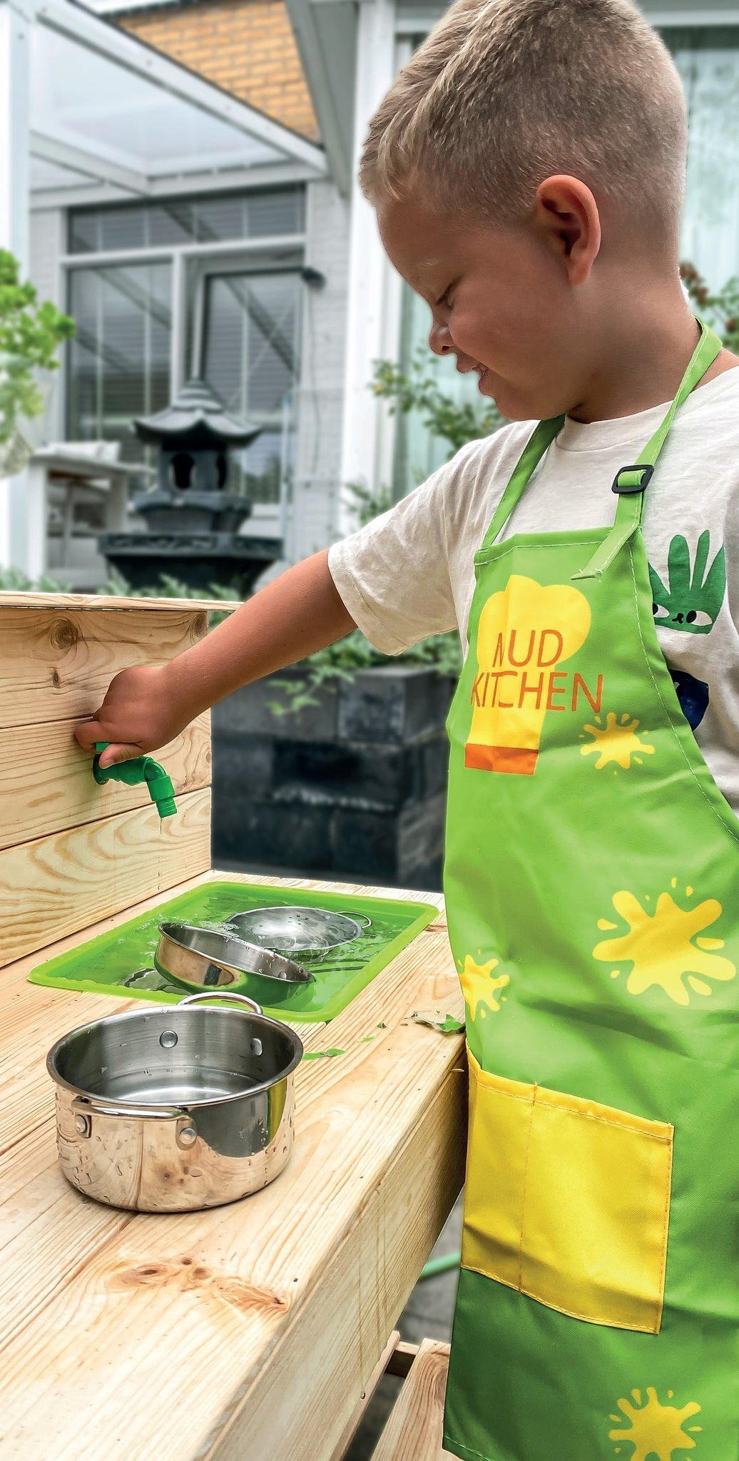 Mud Apron 