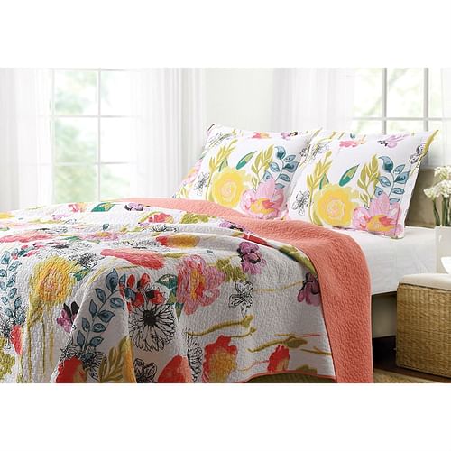 King size 3-Piece Cotton Quilt Set with Multi-Color Floral Pattern - Free Shipping