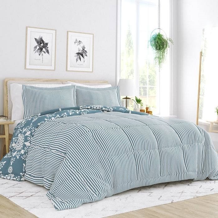 King size 3-Piece Blue and White Reversible Floral Striped Comforter Set - Free Shipping 