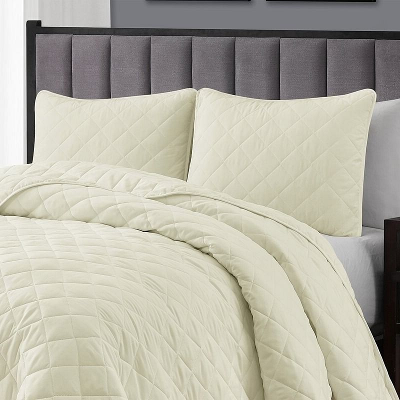 King CAL King 3-Piece Ivory Polyester Microfiber Reversible Diamond Quilt Set - Free Shipping