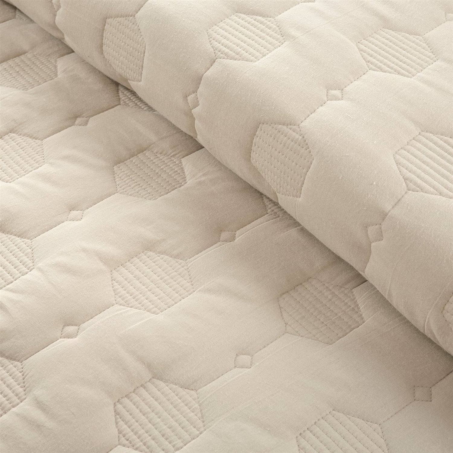King/California King size Lightweight Beige Textured Cotton 3 Piece Quilt Set - Free Shipping 