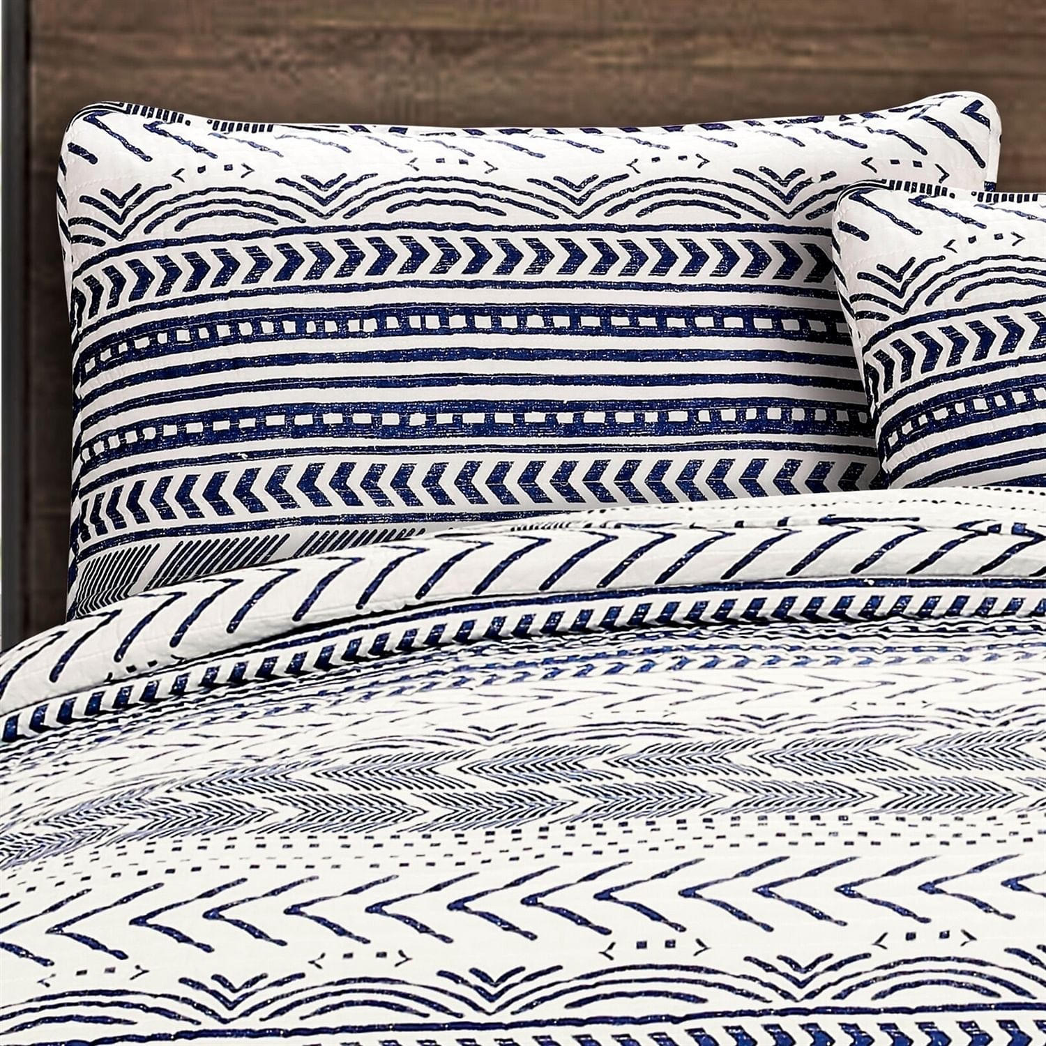 3 Piece Scandinavian Blue White Reversible Cotton Set in King - Free Shipping