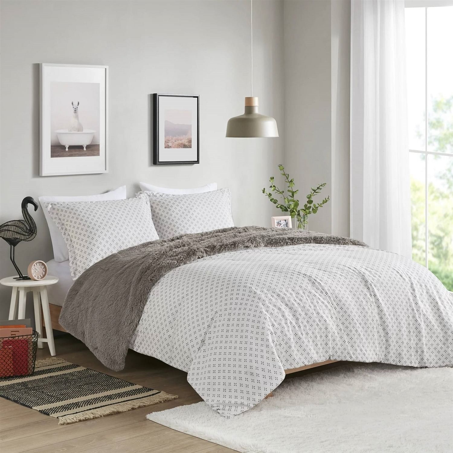 King/CAL King size Grey Reversible Soft Sherpa Faux Fur 3-Piece Comforter Set - Free Shipping 