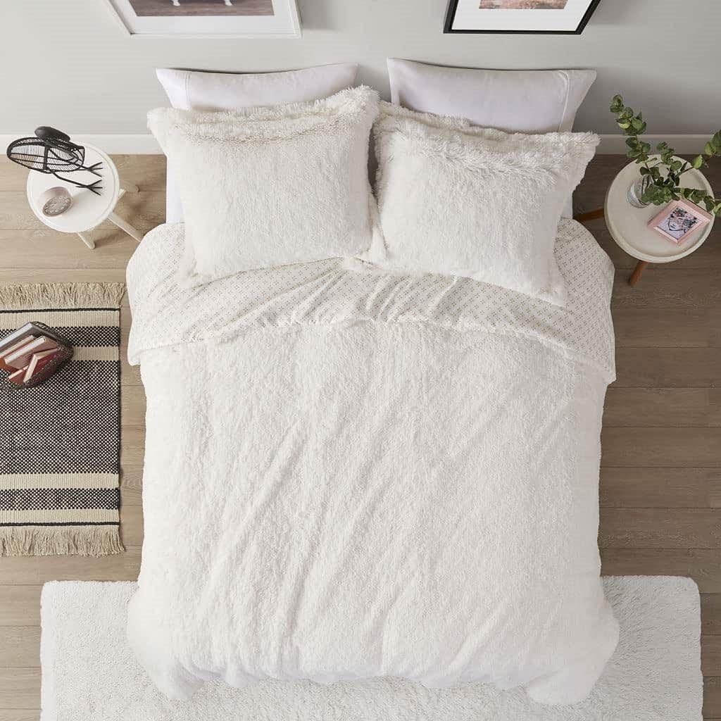 King/CAL King Reversible Soft Sherpa Faux Fur 3-Piece Comforter Set in Ivory - Free Shipping 