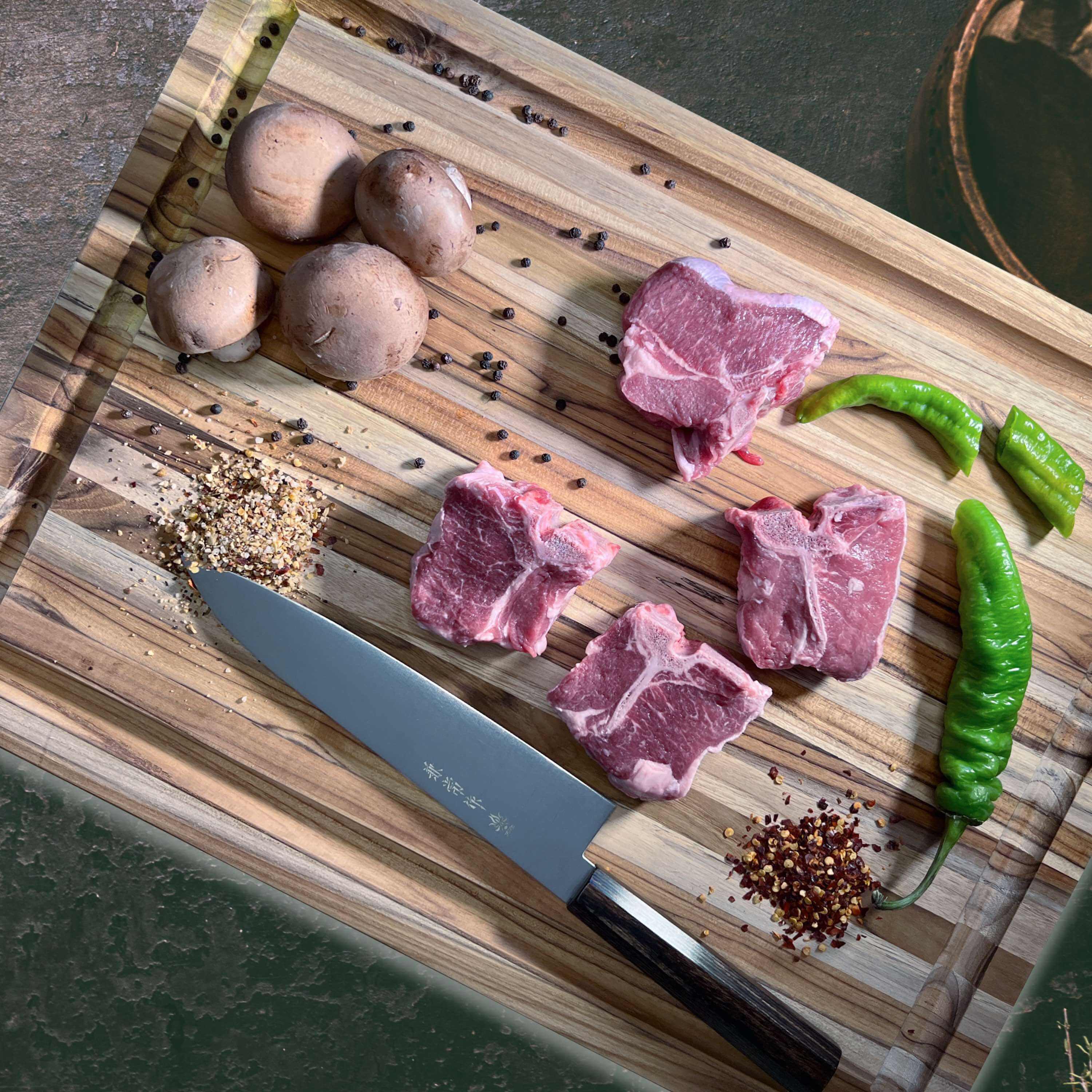 Ichizu Series Wagyu Chef Knife 210mm | Made in Japan 