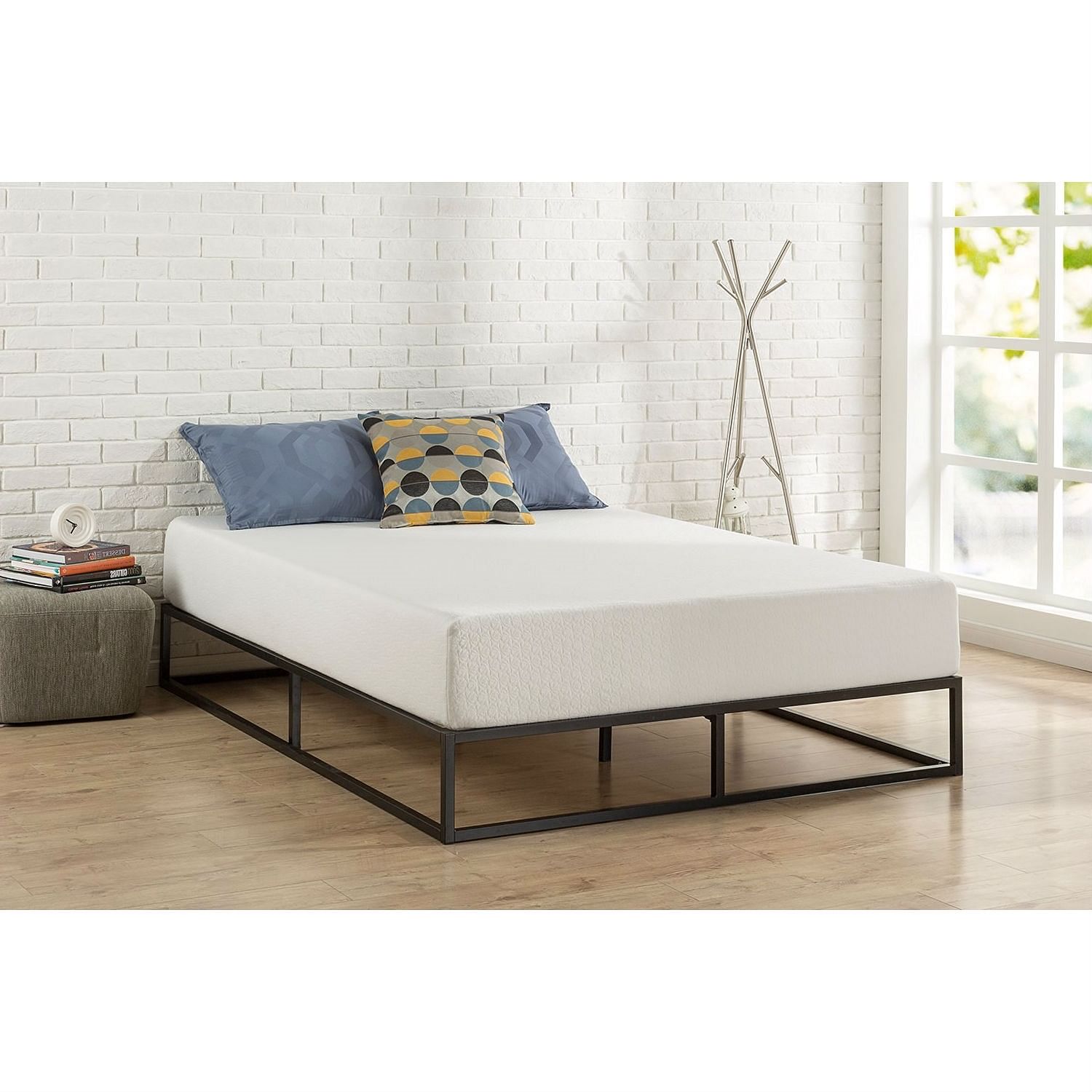 King size Modern 10-inch Low Profile Metal Platform Bed Frame with Wood Slats - Free Shipping