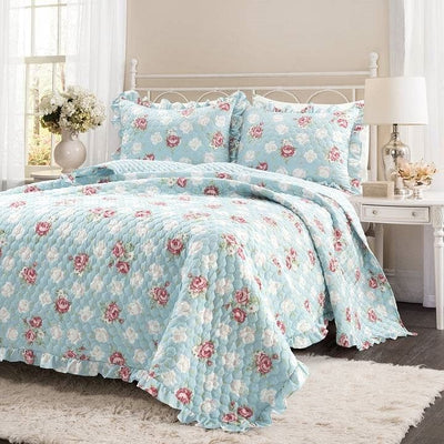 King size Vintage Rose Ruffle Edge Light Quilt Set in Blue White and Pink - Free Shipping 