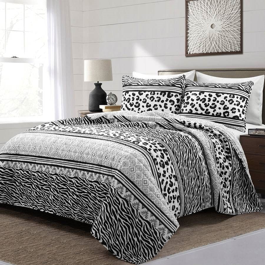 Full/Queen size Animal Print Black White Lightweight Reversible Quilt Set - Free Shipping 