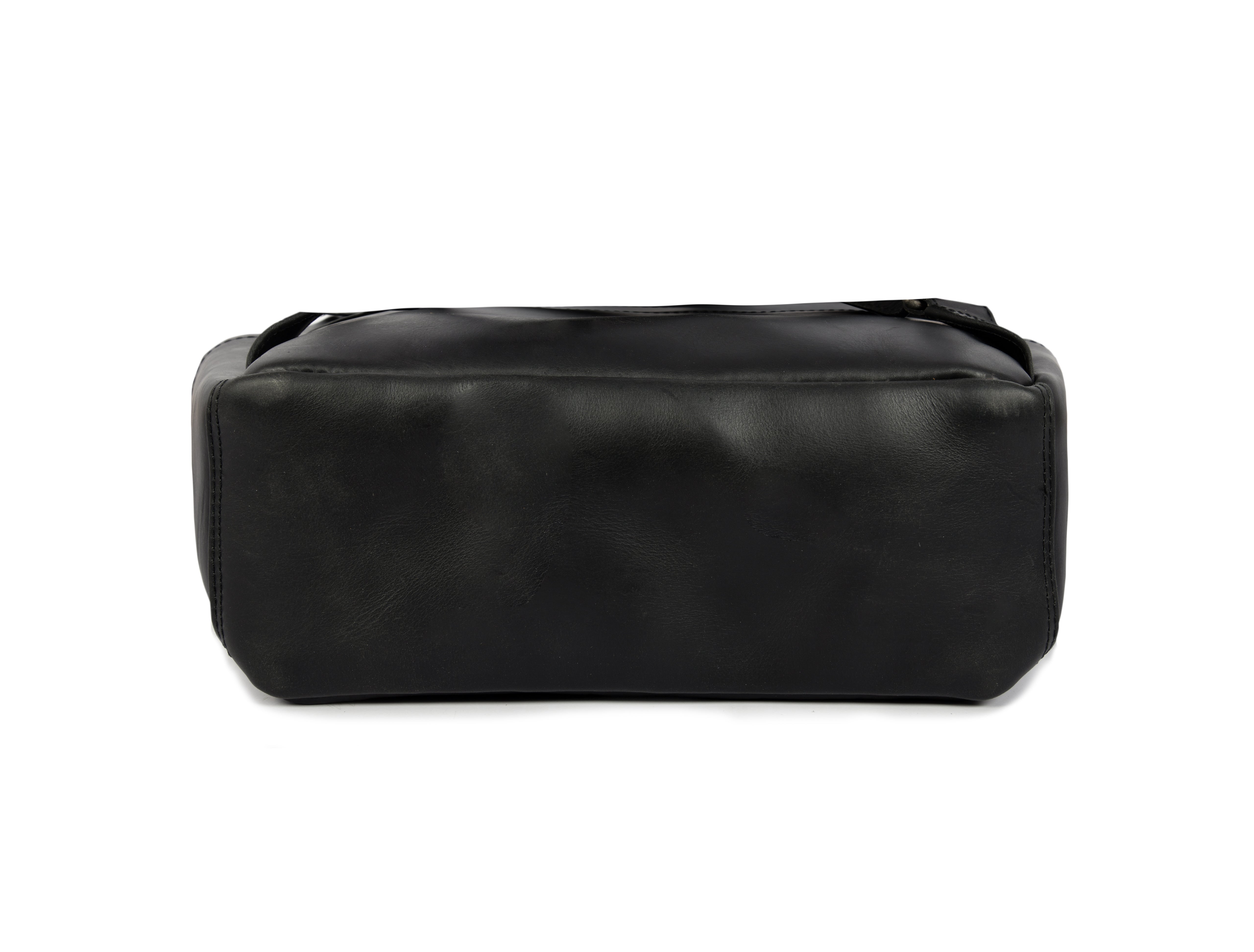 Tolredo Hudson Leather Backpack – Durable & Stylish Carry