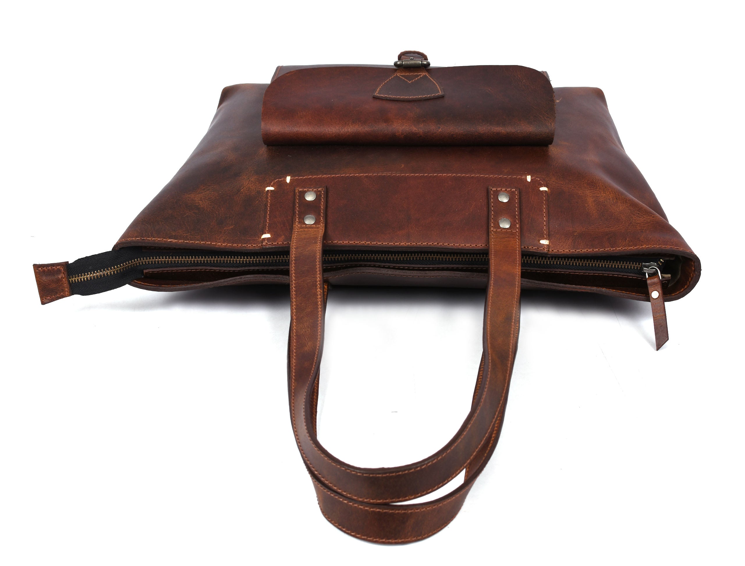 Voyager Leather Tote – Premium European Cow Leather Bag