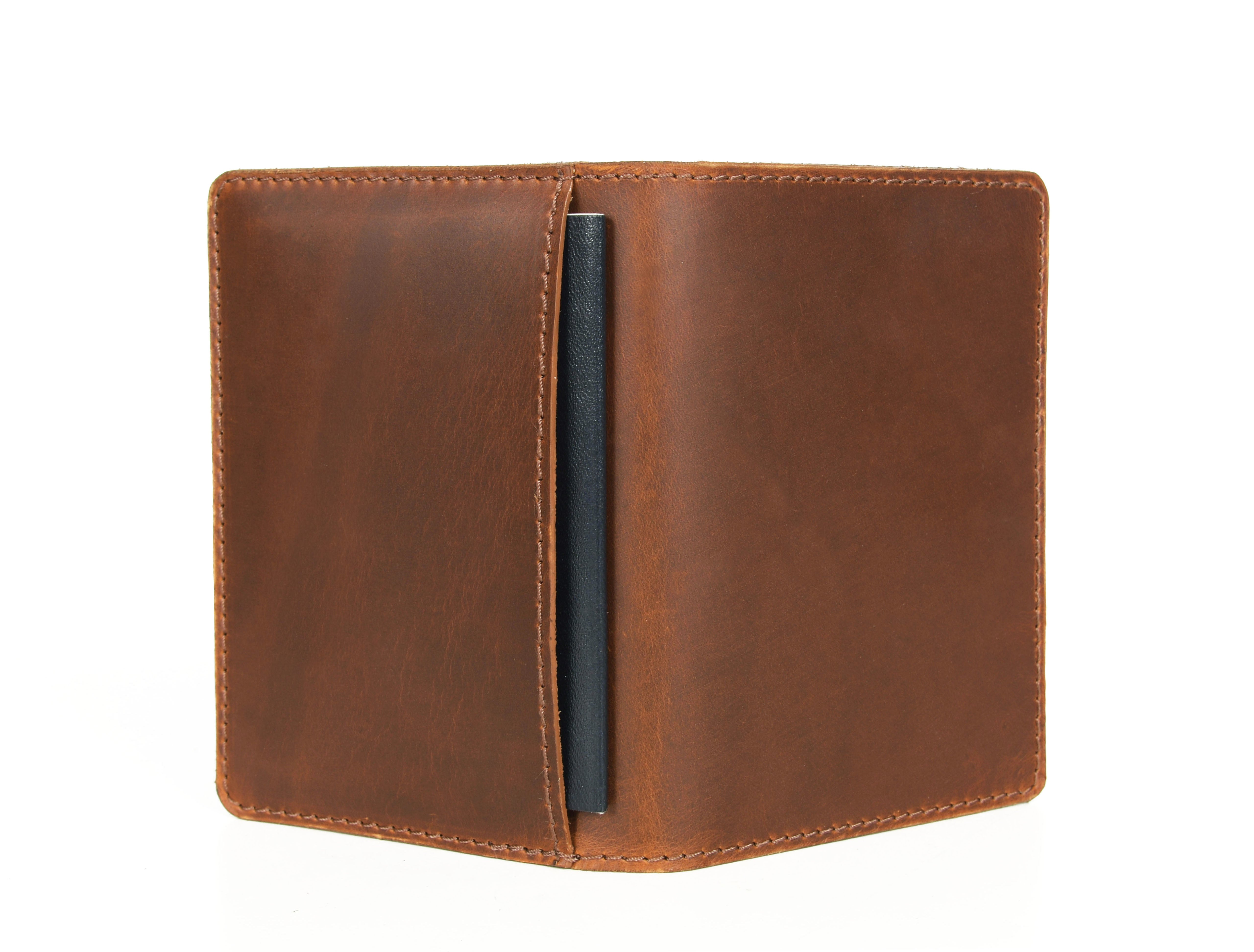 Elegant Leather Passport Cover – Travel in Style