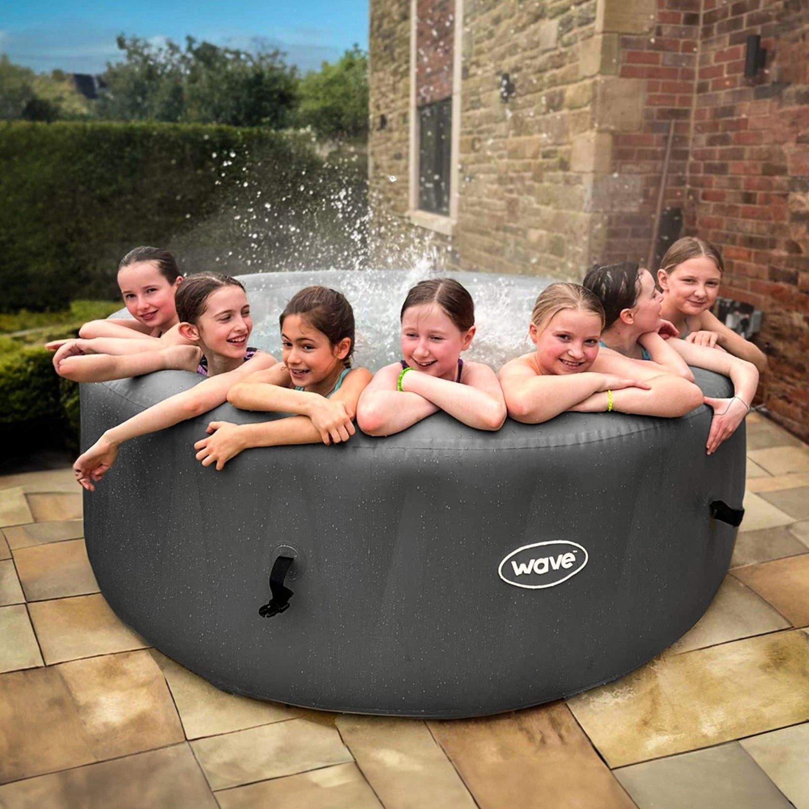 Atlantic | 4/6-Person Inflatable Hot Tub | Round | Integrated Heater 