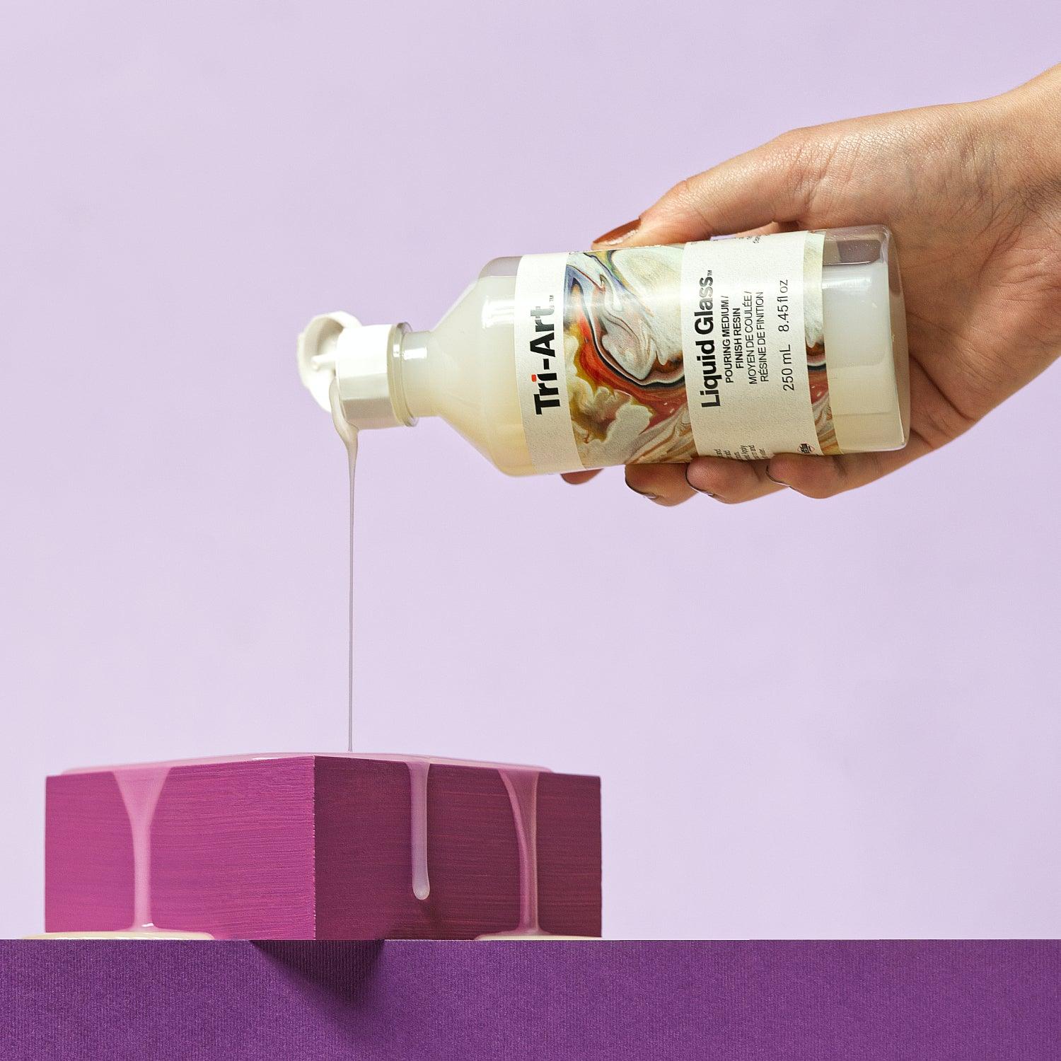 Liquid Glass Pouring Medium and Finishing Resin 