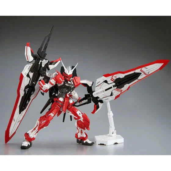 MG 1/100 Gundam Astray Turn Red 
