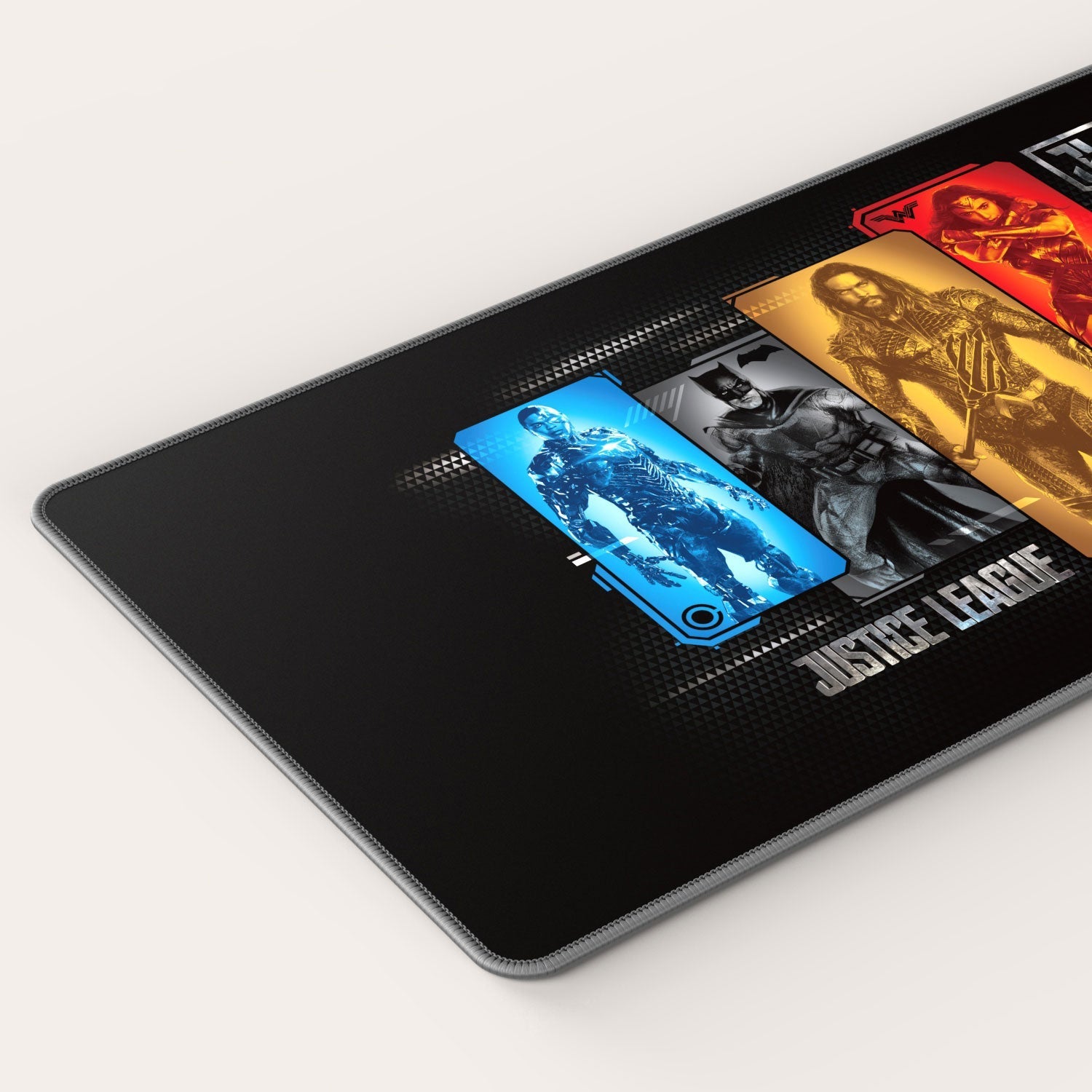 Justice League - Character Portraits Gaming Mouse Pad 
