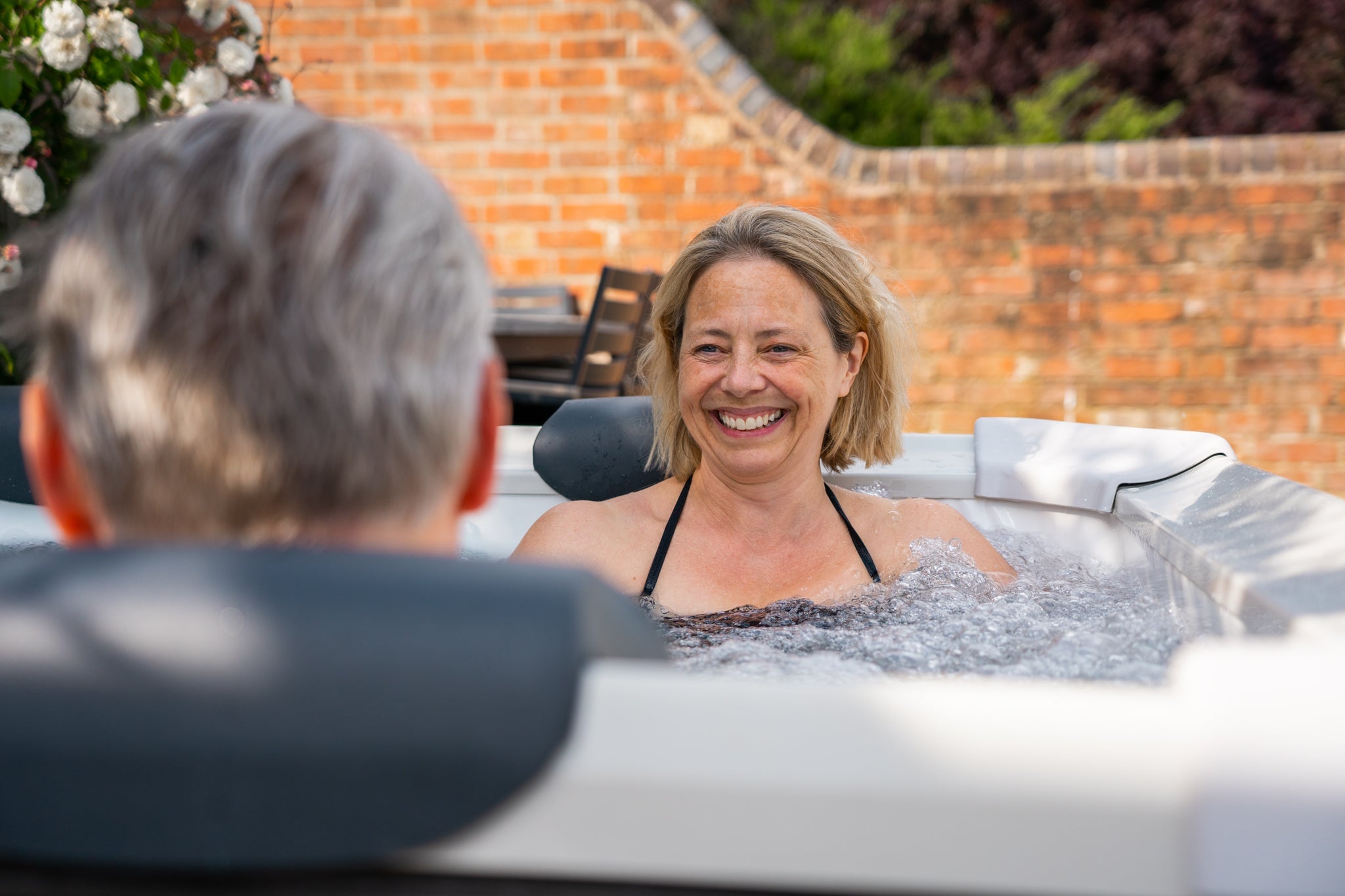 MSPA OSLO, FRAME SERIES, Hot Tub & Spa – 6 Person 