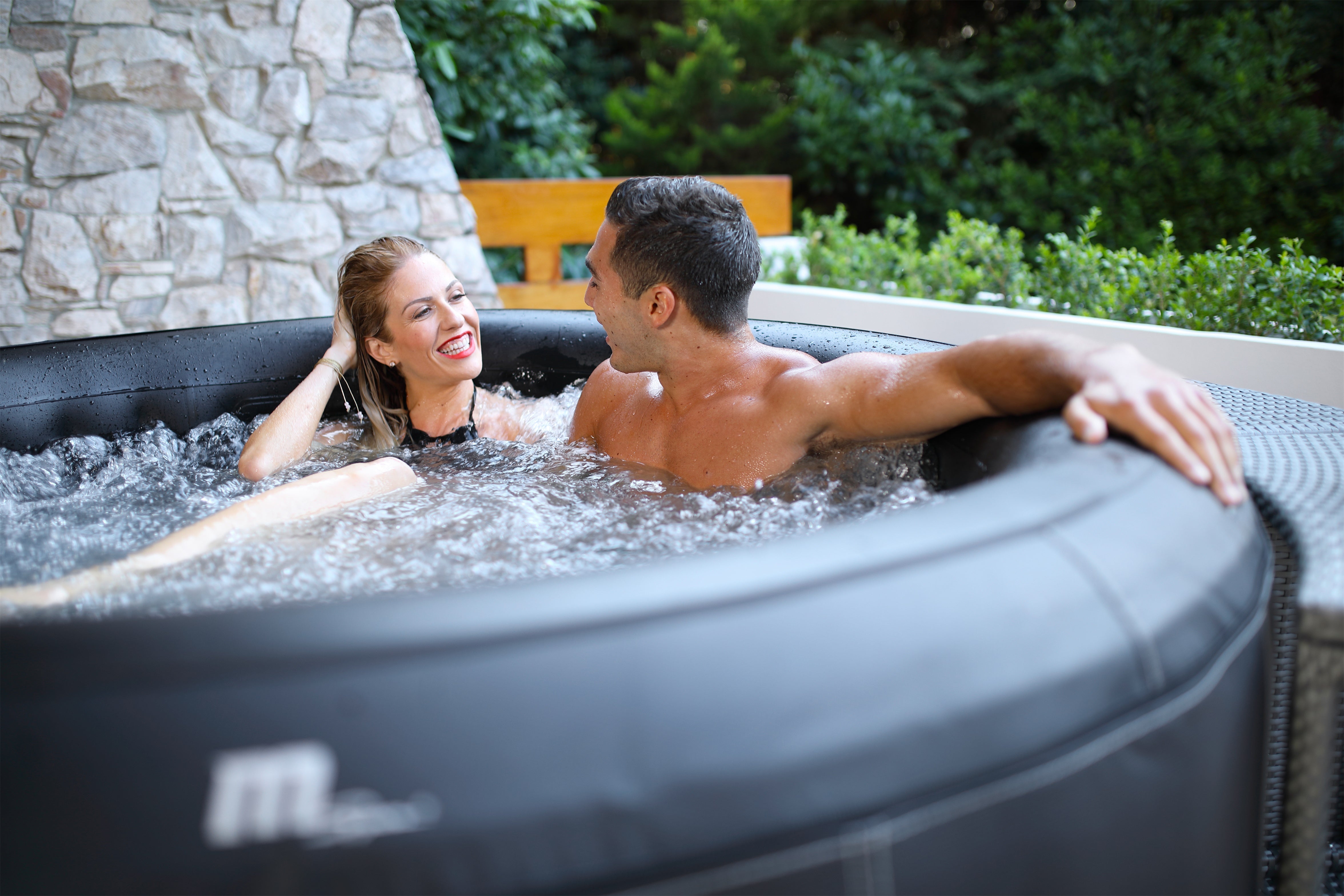 MSPA CAMARO, PREMIUM SERIES, Inflatable Hot Tub & Spa - 6 Persons 