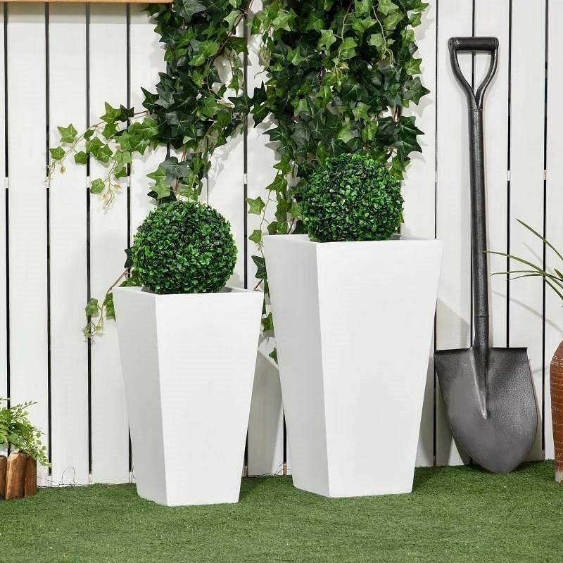 Set of 2 Modern Lightweight Outdoor Patio Flower Pot Planter Box in White - Free Shipping 