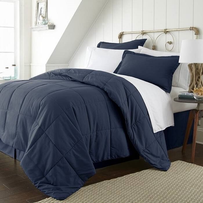 CA King Navy Microfiber Baffle-Box 6-Piece Reversible Bed-in-a-Bag Comforter Set - Free Shipping 