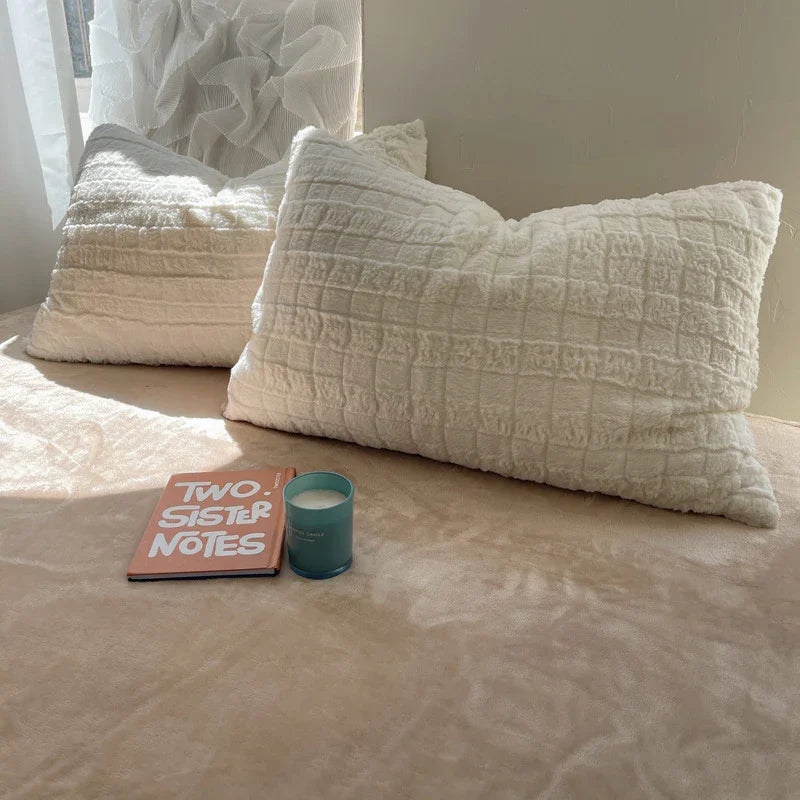 Rabbit Plush Four-piece Set Thickened Milk Fiber Sheets Coral Fleece Duvet Cover 